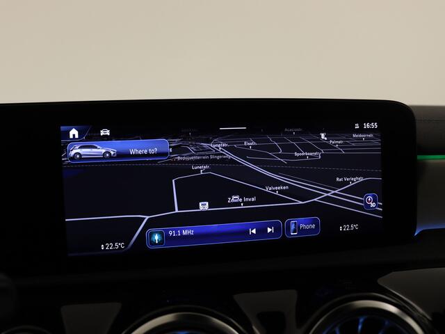 Mercedes-Benz A-KLASSE A35 AMG 4MATIC | AMG Nightpakket | Smartphone-integratie | AMG Aerodynamica pakket | Panoramaschuifdak | Burmester surround sound system | Extra USB-poorten | Sfeerverlichting |
