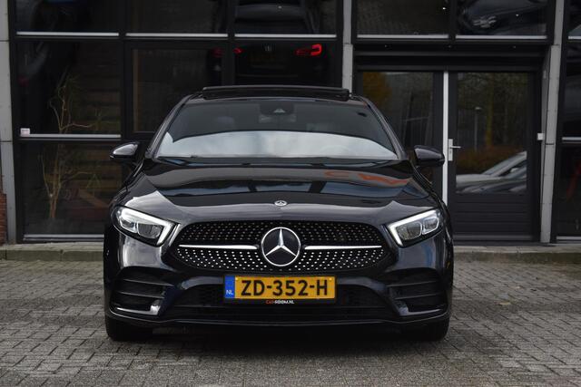 Mercedes-Benz A-KLASSE 200 Launch Edition Premium Plus AMG Pano Sfeer 19" Velgen