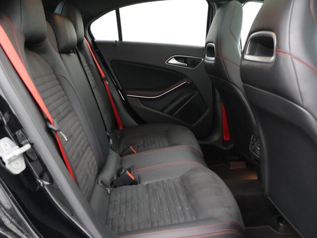 Mercedes-Benz A-KLASSE 250 218PK AUT. AMG SPORT DISTRONIC+ | PANO | STANDKACHEL | LED | ADAP. CRUISE | NAVI