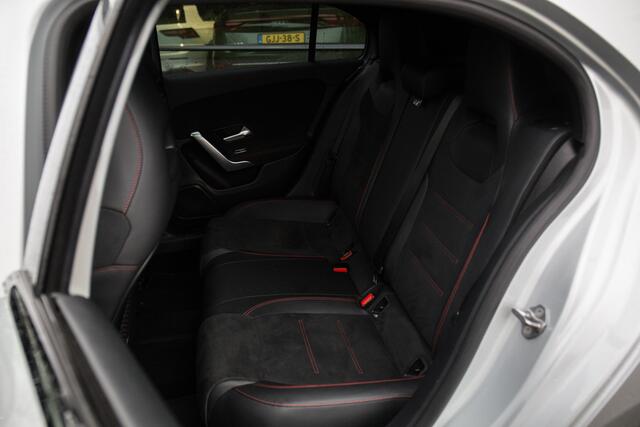 Mercedes-Benz A-KLASSE 250 e Business Solution AMG Limited , Pano dak, Sfeerverlichting,