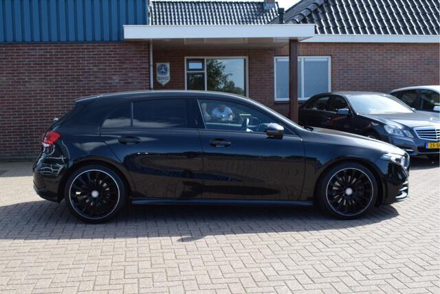 Mercedes-Benz A-KLASSE 220 Launch Edition AMG