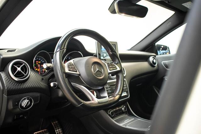 Mercedes-Benz A-KLASSE 180 Ambition | Pano| Dodehoek| Camera