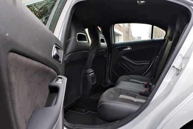 Mercedes-Benz A-KLASSE 180 Business Solution AMG