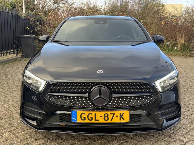 Mercedes-Benz A-KLASSE 180 d Premium Alcantara/Navi/Cam/Cruise/DAB