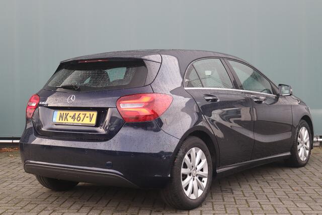 Mercedes-Benz A-KLASSE BWJ 2017 160 102 PK Ambition AUTOMAAT / LED KOPLAMPEN / SPORTSTOELEN / HALF LEDER / CRUISE / NAVI / PDC / LMV /