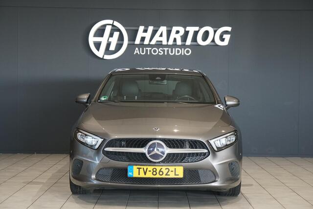 Mercedes-Benz A-KLASSE 180 d AUT. + AFN. TREKHAAK / CAMERA