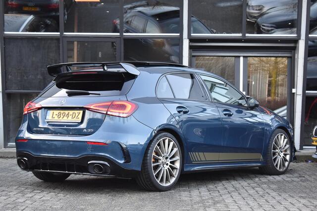 Mercedes-Benz A-KLASSE AMG 35 4MATIC Edition 1 Pano Kuip Sterren Lane ACC