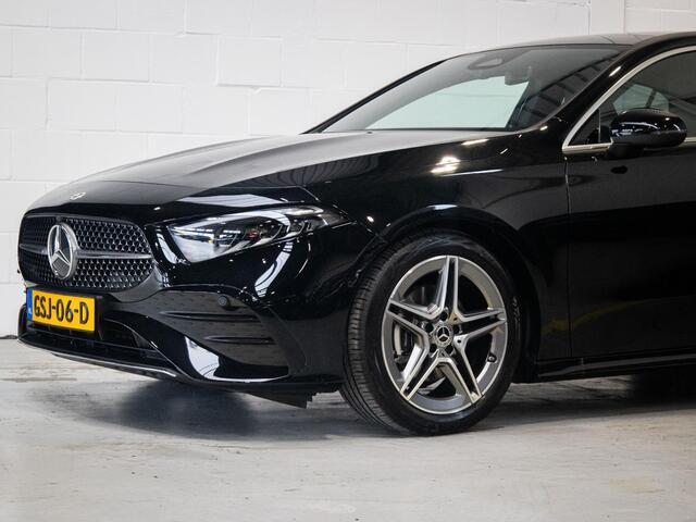 Mercedes-Benz A-KLASSE 180 Star Edition AMG Line Panorama dak