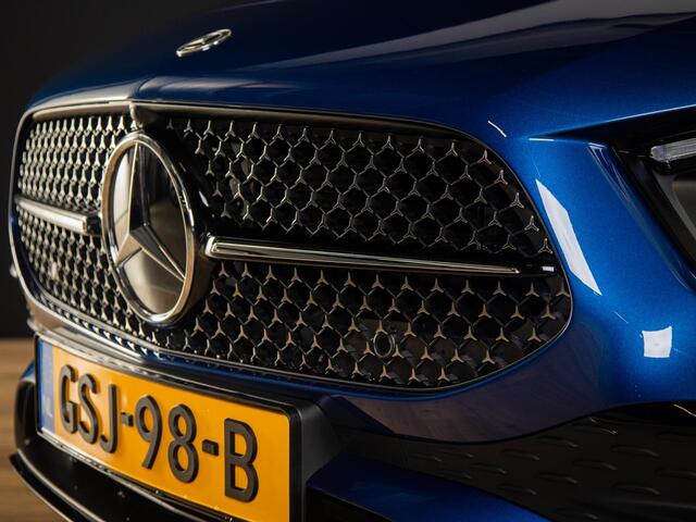 Mercedes-Benz A-KLASSE 250 e Star Edition AMG Line Panorama dak