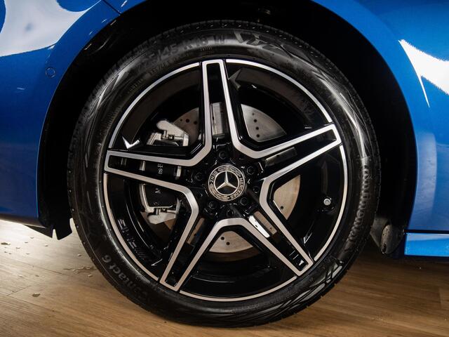Mercedes-Benz A-KLASSE 250 e Star Edition AMG Line Panorama dak