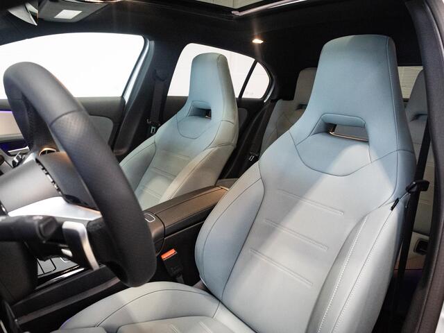 Mercedes-Benz A-KLASSE 250 e AMG Line Panorama dak