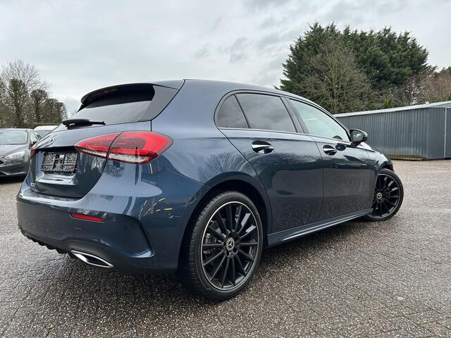 Mercedes-Benz A-KLASSE 200 AMG Line