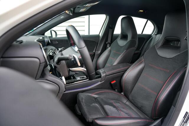 Mercedes-Benz A-KLASSE 200 Business Solution AMG WideScreen Ambient Cruise Leer Alcantara Stoelverw.