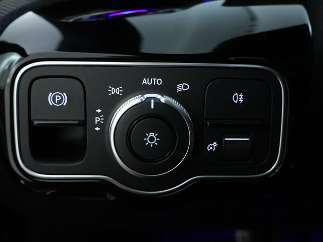 Mercedes-Benz A-KLASSE 180 AMG Line Plus LIMITED Edition | Parkeerpakket met 360°-camera | Antidiefstalpakket URBAN GUARD PLUS | KEYLESS GO | MULTIBEAM LED | Extra USB-poorten | Spiegelpakket | Dodehoekassistent |