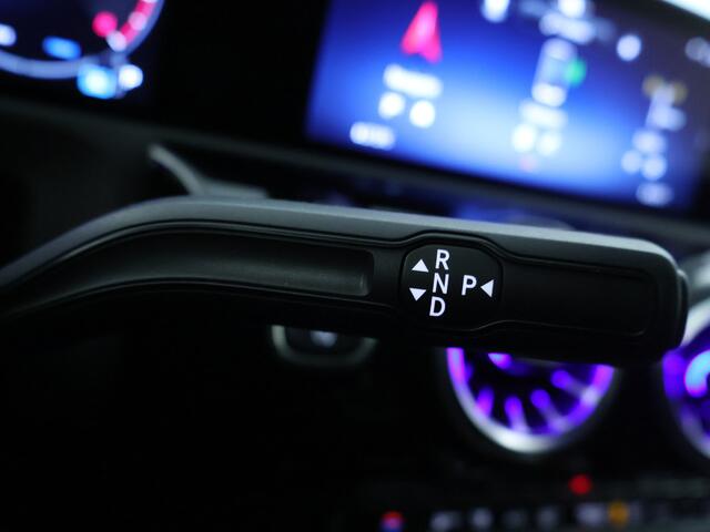 Mercedes-Benz A-KLASSE 180 AMG Line Plus LIMITED Edition | Parkeerpakket met 360°-camera | Antidiefstalpakket URBAN GUARD PLUS | KEYLESS GO | MULTIBEAM LED | Extra USB-poorten | Spiegelpakket | Dodehoekassistent |