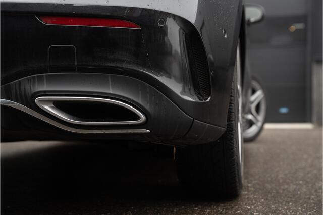 Mercedes-Benz A-KLASSE 180 D AMG Pakket | Pano | Sfeer | Burmester | Lane & Side Assis | Front Assis | Blind Spot | Camera | MB Me