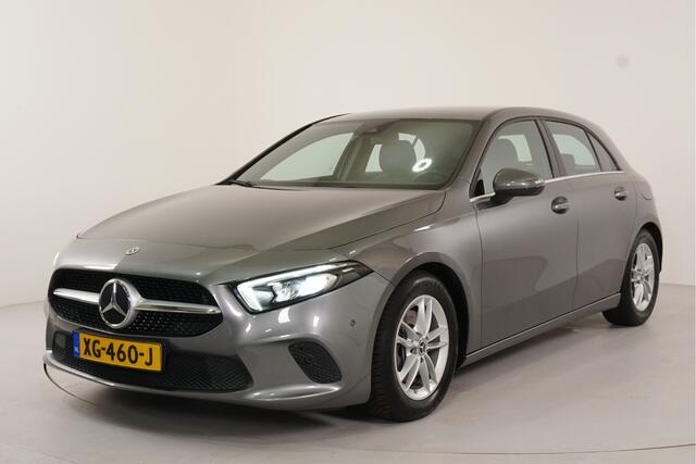Mercedes-Benz A-KLASSE 200 Business Solution | Trekhaak | Camera | Stl. verw. | Widescreen |