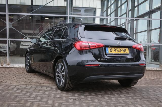 Mercedes-Benz A-KLASSE 180 d Premium Pl