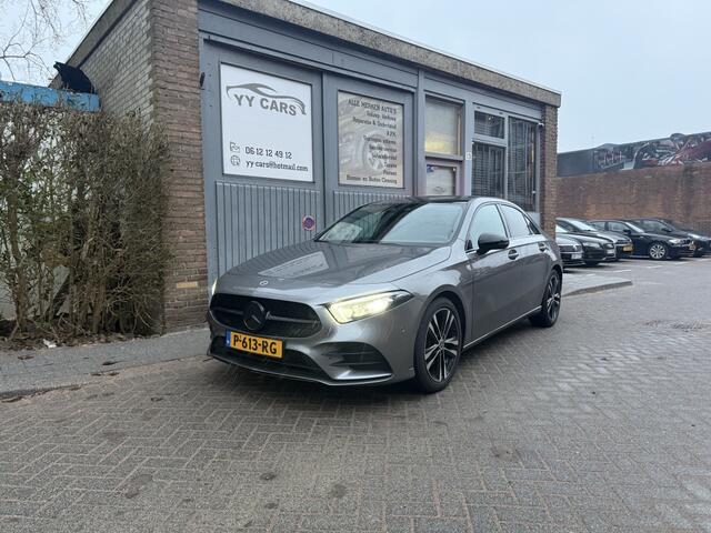 Mercedes-Benz A-KLASSE 200 Premium Plus