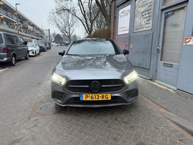 Mercedes-Benz A-KLASSE 200 Premium Plus