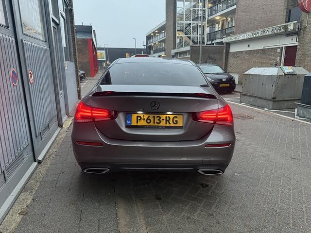 Mercedes-Benz A-KLASSE 200 Premium Plus