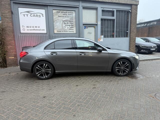 Mercedes-Benz A-KLASSE 200 Premium Plus