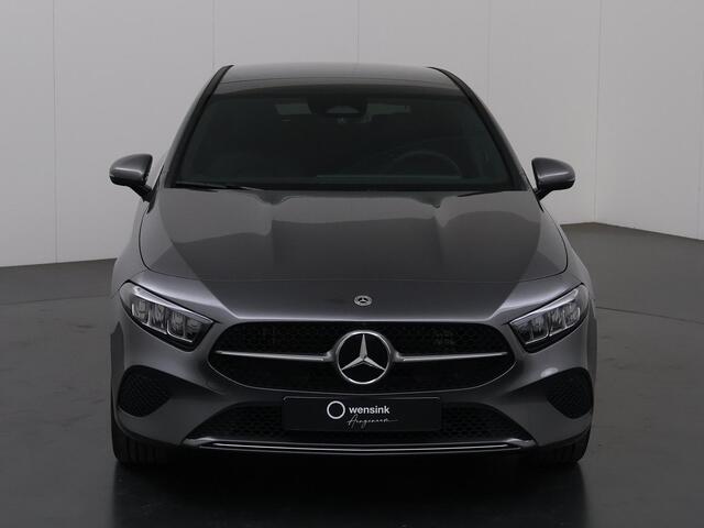Mercedes-Benz A-KLASSE 250 e Star Edition Luxury Line Panoramadak | 18 inch LM Velgen