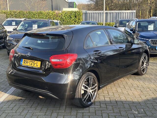 Mercedes-Benz A-KLASSE 160 Aut. Business | NAV. | 18" |