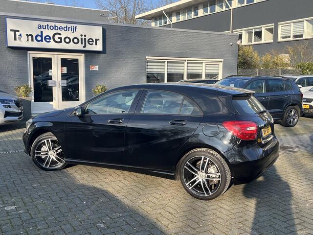 Mercedes-Benz A-KLASSE 160 Aut. Business | NAV. | 18" |