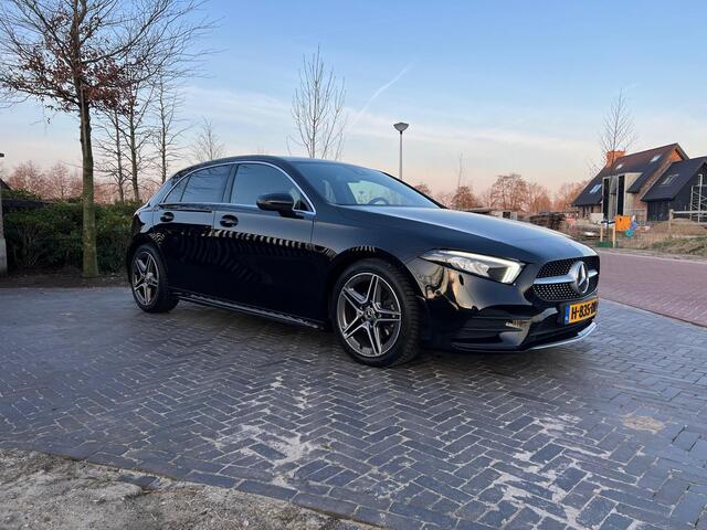 Mercedes-Benz A-KLASSE 180 Business Solution AMG Widescreen | Stoelverwarming | Camera | NL-Auto |