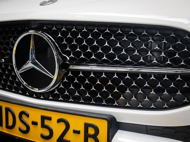 Mercedes-Benz A-KLASSE 180 Star Edition AMG Line Panorama dak