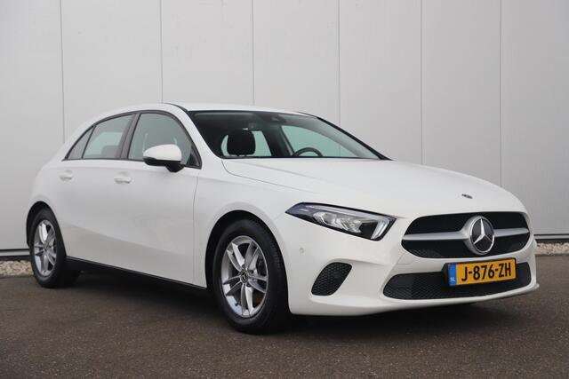 Mercedes-Benz A-KLASSE 160 Business Solution Full LED Widescreen Stoelverwarming Navigatie Achteruitrijcamera Clima Cruise Bluetooth