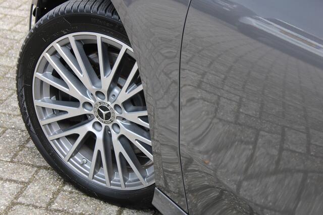 Mercedes-Benz A-KLASSE 250e AUT8 AMG Line PANORAMADAK SFEER NAVI CAMERA DAB