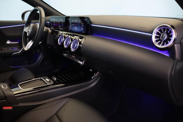Mercedes-Benz A-KLASSE 250 e Luxury Line | NAVI | CAMERA + PDC | SCHUIF/KANTELDAK | ADAP CRUISE | AMBIENT LIGHTING |