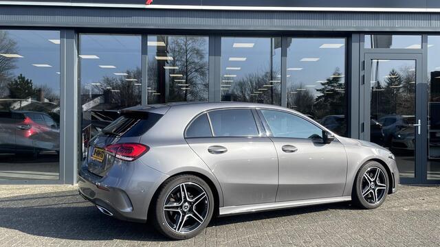 Mercedes-Benz A-KLASSE 220 Launch Edition AMG -Line | Camera Achter | PDC | Dab | NAVI | Trekhaak! |