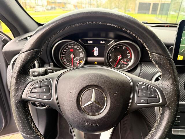 Mercedes-Benz A-KLASSE 180 Ambition Amg line