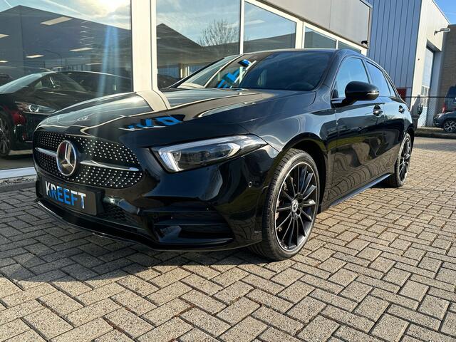 Mercedes-Benz A-KLASSE 250 e AMG Blackpack | Camera