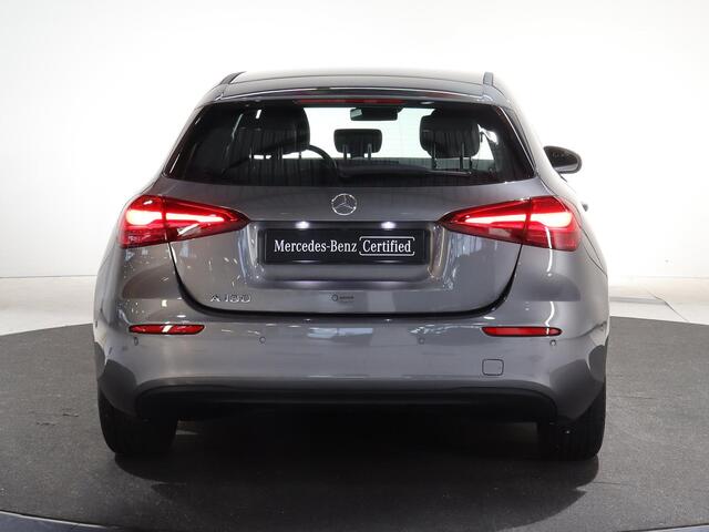 Mercedes-Benz A-KLASSE 180 Star Edition Stoelverwarming | Widescreen cockpit | LED verlichting | Navi