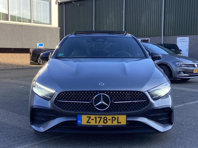 Mercedes-Benz A-KLASSE 200 AMG Line PANO | CAMERA | AMBILIGHT | RIJKLAAR INCL. 12 MND. BOVAGGARANTIE