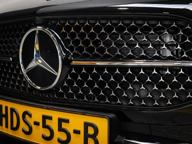 Mercedes-Benz A-KLASSE 180 Star Edition AMG Line Panorama dak