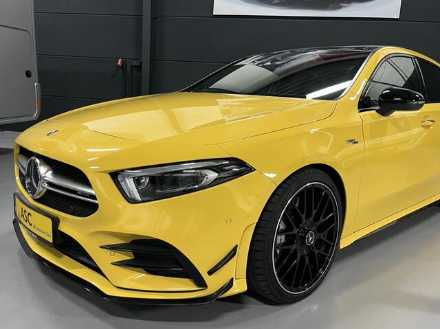 Mercedes-Benz A-KLASSE AMG 35 4MATIC Premium Plus - Aero Pack - Performance Seats - Panoramadak - Burmester - Full option