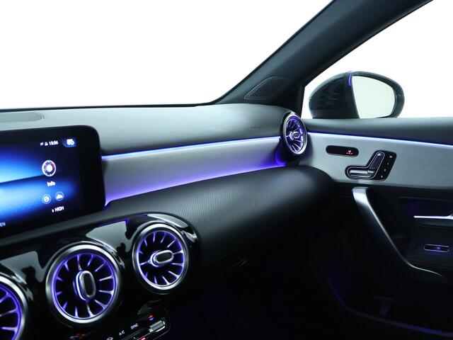 Mercedes-Benz A-KLASSE 180 Business Solution AMG Inclusief 24 maanden MB Certified garantie voor Europa.