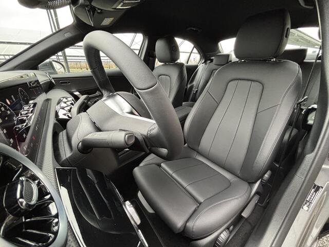 Mercedes-Benz A-KLASSE 180 Star Edition | Widescreen | Parkeercamera | Stoelverwarming | Apple carplay/Android auto | LED |