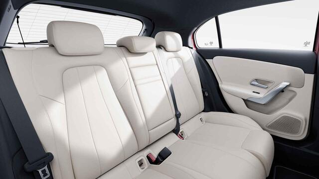 Mercedes-Benz A-KLASSE Hatchback 180 Star Edition