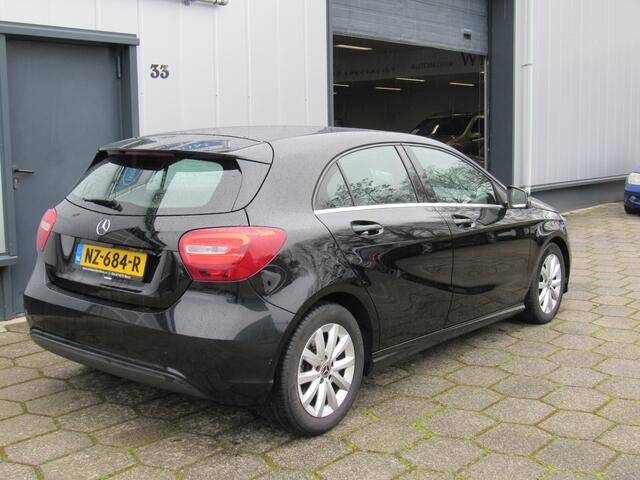 Mercedes-Benz A-KLASSE 180 Business Solution camera 1e eigenaar.