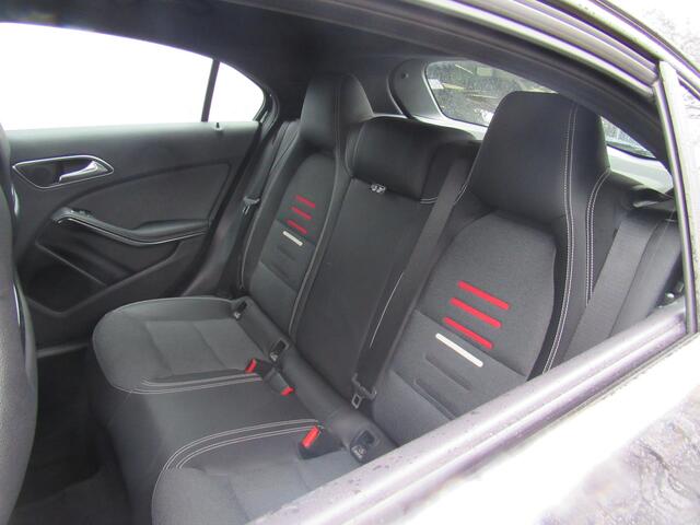 Mercedes-Benz A-KLASSE 180 Business Solution camera 1e eigenaar.