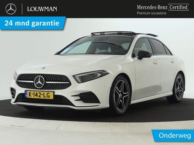 Mercedes-Benz A-KLASSE 180 AMG Nightpakket | Panoramadak | Trekhaak | Memory | Keyless Go | Sfeerverlichting | Augmented Reality | Inclusief 24 maanden MB Certified garantie voor Europa.