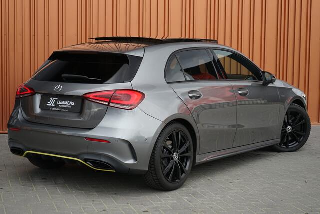 Mercedes-Benz A-KLASSE A250 AMG EDITION1 Panodak ACC Camera Sfeerv. MBUX LED DAB