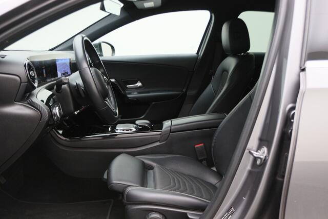Mercedes-Benz A-KLASSE 200 Launch Edition