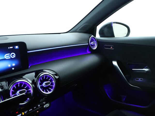 Mercedes-Benz A-KLASSE 250 e Premium Plus Inclusief 24 maanden MB Certified garantie voor Europa.